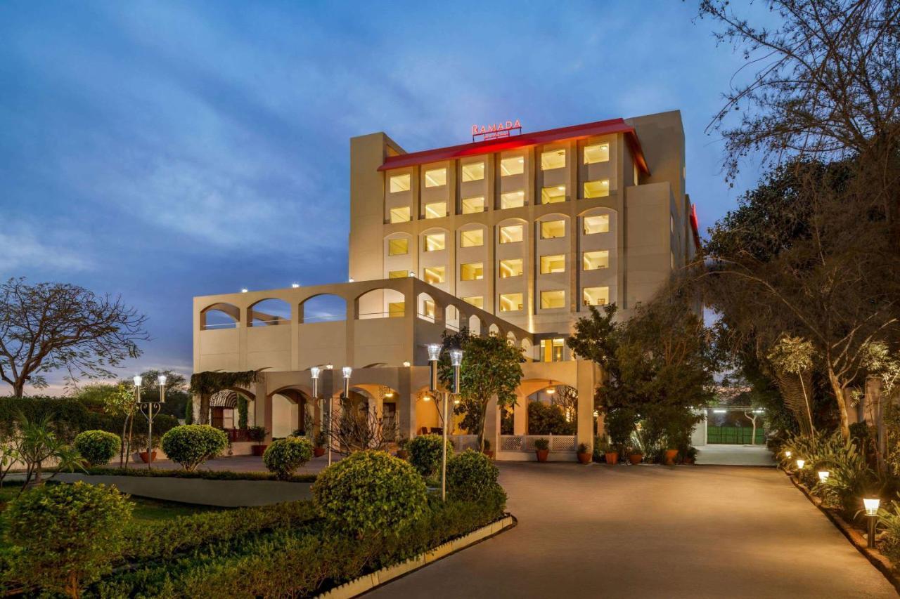Ramada By Wyndham Jaipur Jaisinghpura Otel Dış mekan fotoğraf