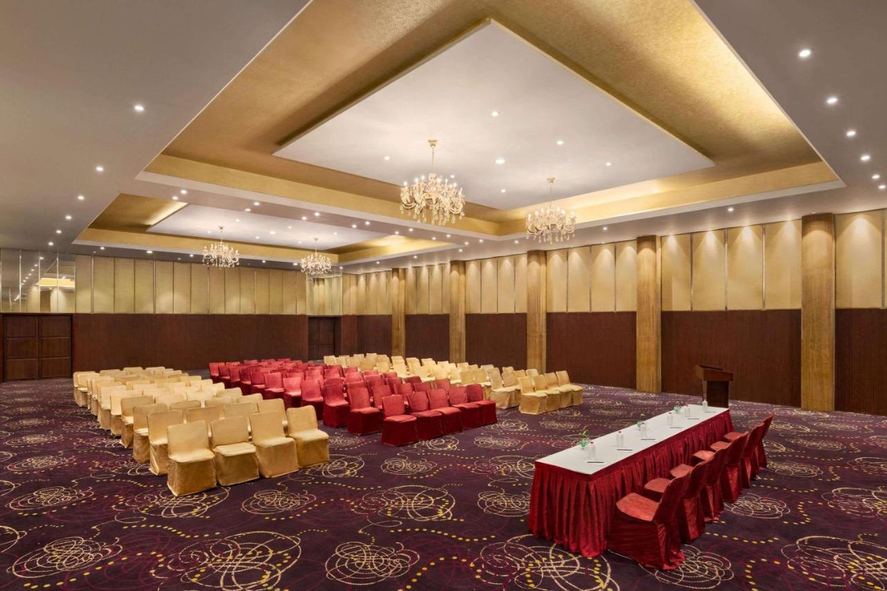 Ramada By Wyndham Jaipur Jaisinghpura Otel Dış mekan fotoğraf