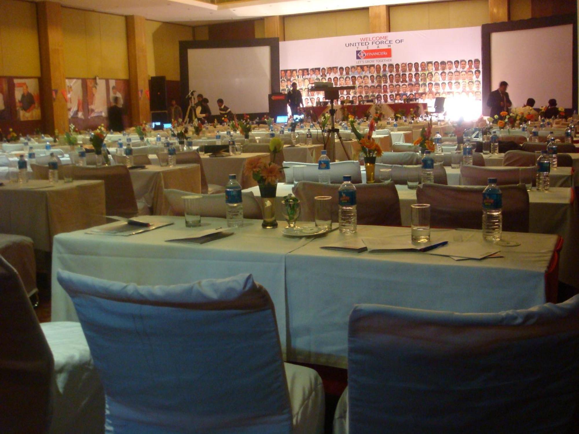 Ramada By Wyndham Jaipur Jaisinghpura Otel Dış mekan fotoğraf