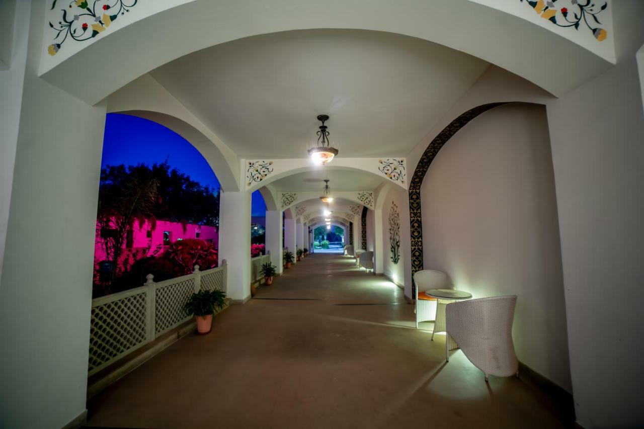 Ramada By Wyndham Jaipur Jaisinghpura Otel Dış mekan fotoğraf